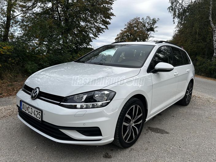 VOLKSWAGEN GOLF VII Variant 1.6 TDI BMT SCR Trendline