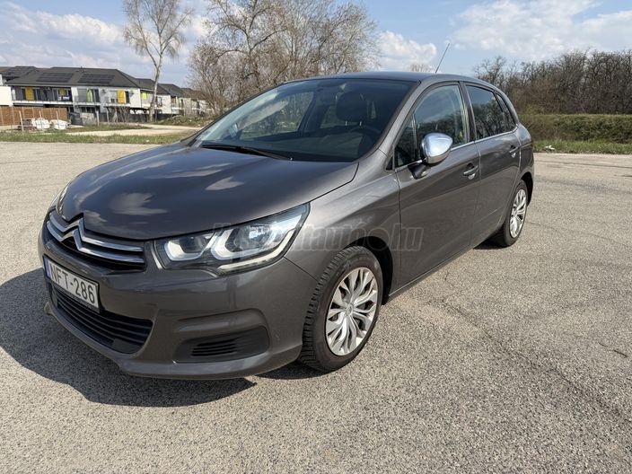 CITROEN C4 1.6 HDi Sélection 2