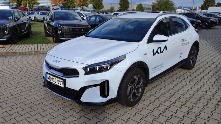 KIA XCEED ESSENCE 115T MY26 csere autó készletről elvihető!