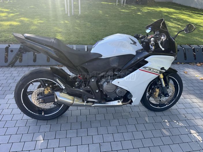 HONDA CBR 600 F