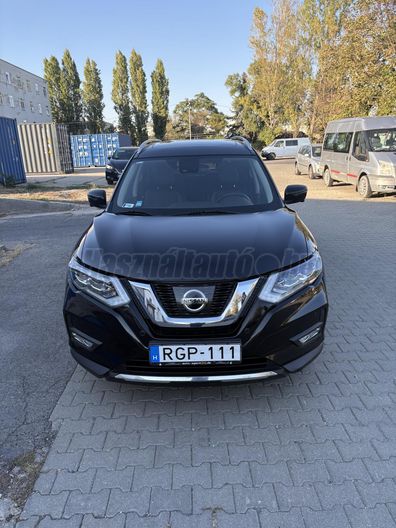 NISSAN X-TRAIL 2.0 dCi Tekna Xtronic [7 személy]
