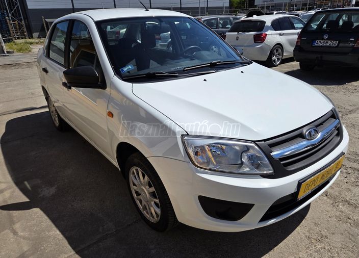 LADA GRANTA Sedan 1.6 Standard