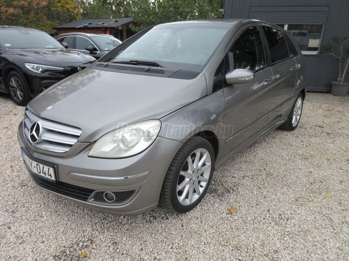 MERCEDES-BENZ B 200 CDI