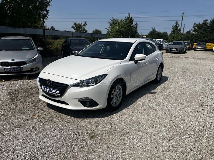 MAZDA 3 Sport 1.5 Attraction