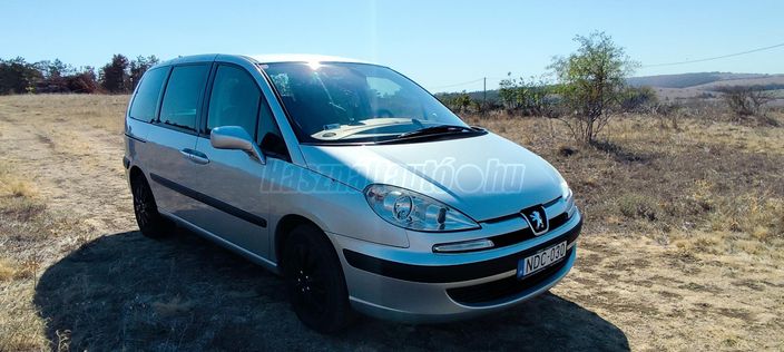 PEUGEOT 807 2.0 HDi Symbole