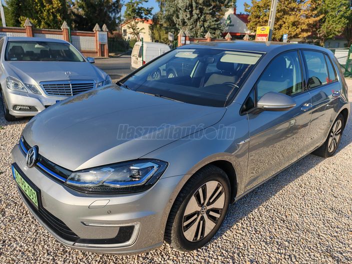 VOLKSWAGEN GOLF VII e-Golf