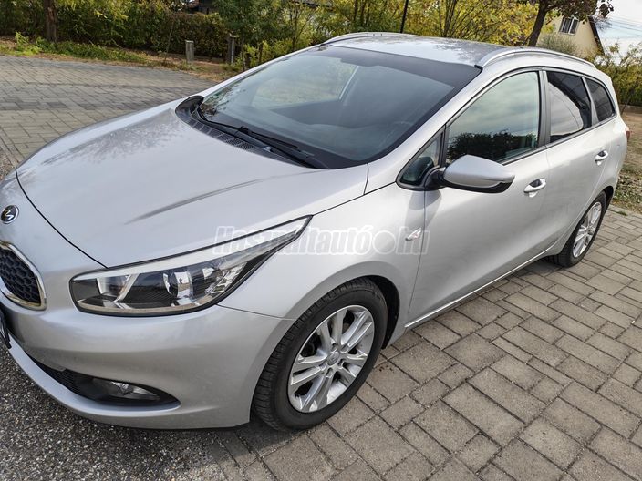 KIA CEE'D SW 1.6 CRDI EX