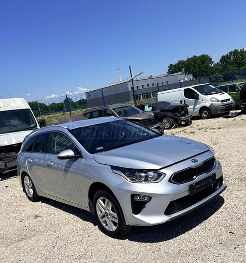 KIA CEE'D Ceed SW 1.6 CRDi HP Hybrid Gold GT Line