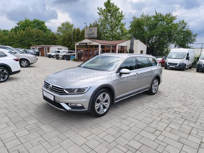 VOLKSWAGEN PASSAT VIII Variant 2.0 TDI BMT SCR Bi-Turbo Comfortline 4Motion DSG