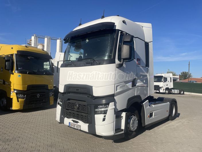 RENAULT T High 520
