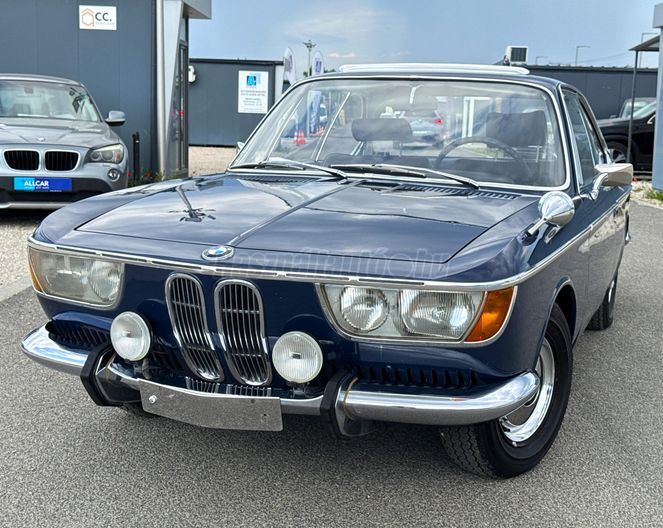BMW 2000