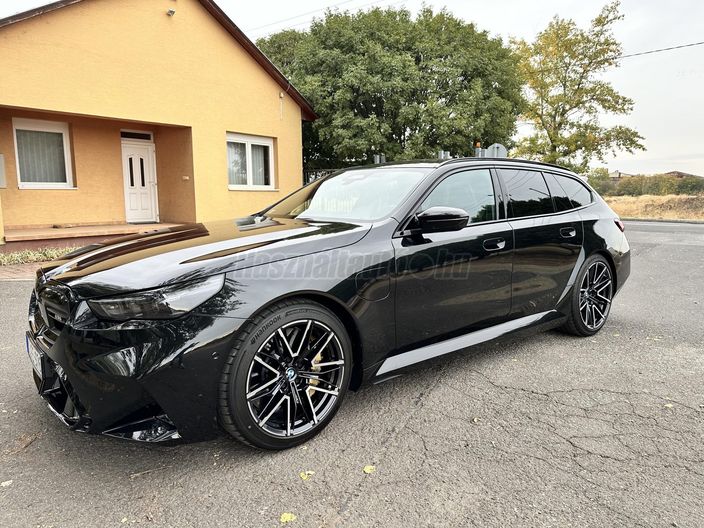 BMW M5 (Automata)
