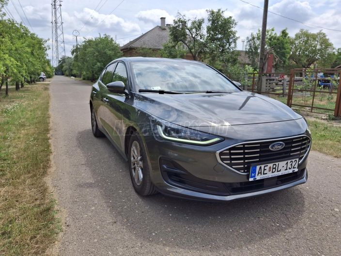 FORD FOCUS 1.0 EcoBoost Titanium Style