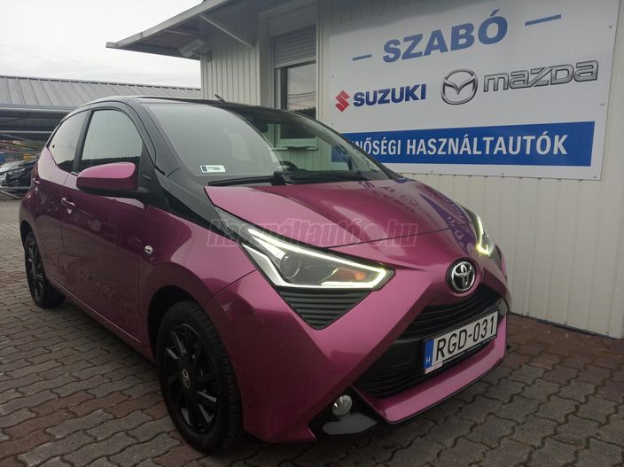 TOYOTA AYGO 1.0 x-treme cool&safe + smart