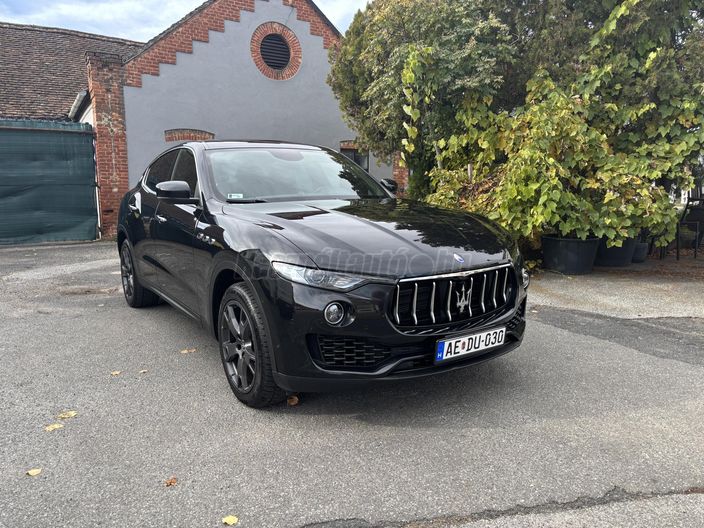 MASERATI LEVANTE 3.0 D V6 (Automata)