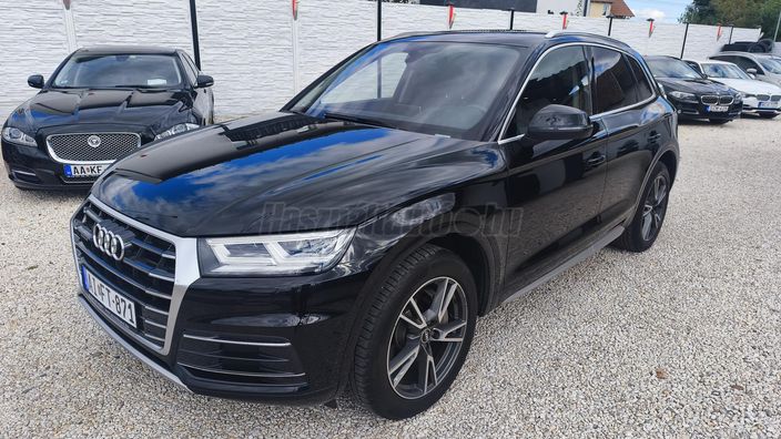 AUDI Q5 2.0 TDI Sport quattro S-tronic