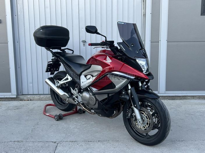 HONDA VFR 800 X