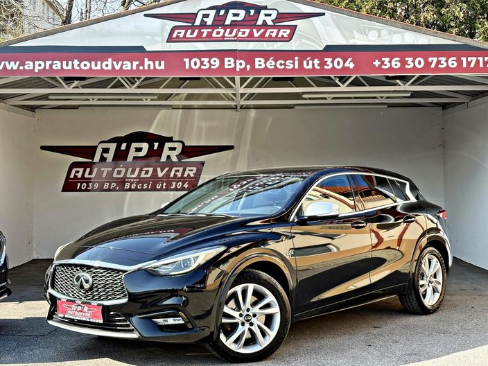 INFINITI Q30 2.2d Premium City Black DCT