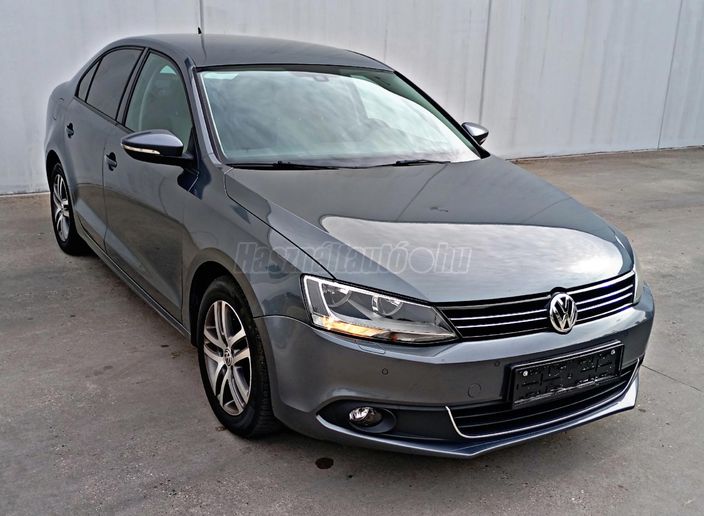 VOLKSWAGEN JETTA 1.6 CR TDI Comfortline