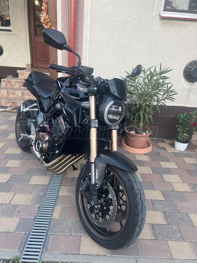HONDA CB 650 R NEO SPORTS CAFÉ