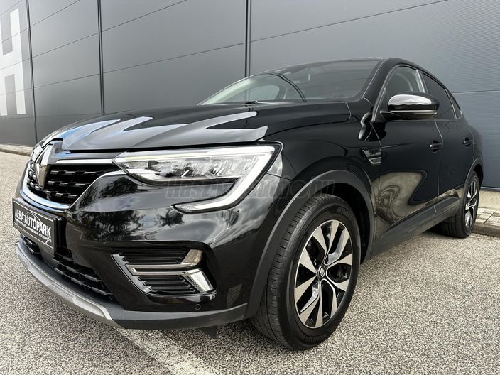 RENAULT ARKANA 1.6 E-Tech Hybrid Zen