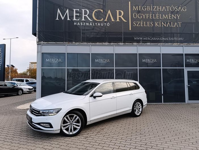VOLKSWAGEN PASSAT Variant 2.0 TDI SCR Elegance 4Motion DSG