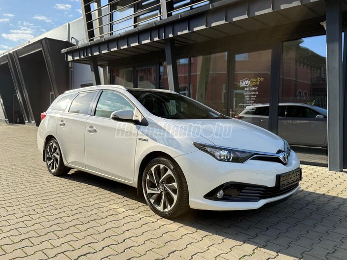 TOYOTA AURIS Touring Sports 1.8 HSD Executive MY17 (Automata)