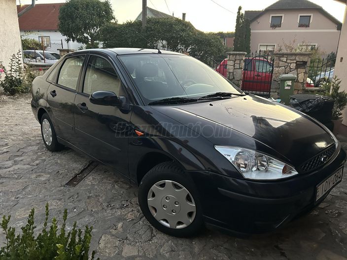 FORD FOCUS 1.4 Trend