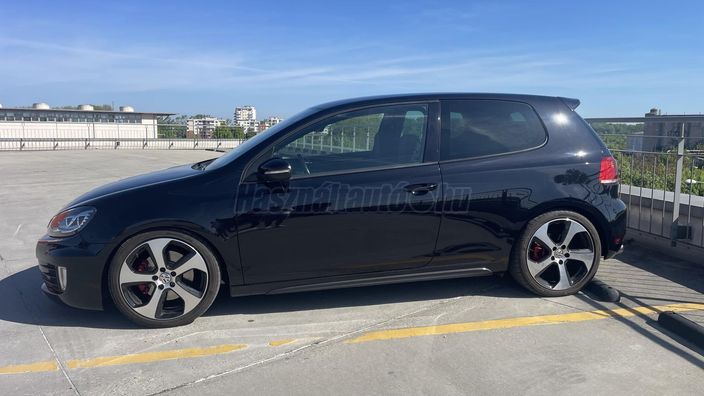 VOLKSWAGEN GOLF VI 2.0 TSI GTI