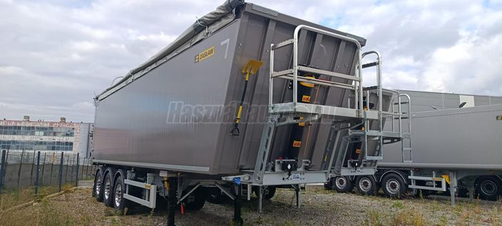 ZASLAW 55 m3_raktáron_hattyúnyak_6.240 kg