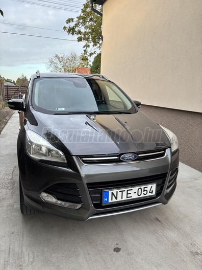 FORD KUGA 2.0 TDCi Titanium AWD