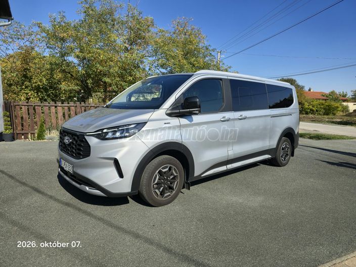 FORD TOURNEO