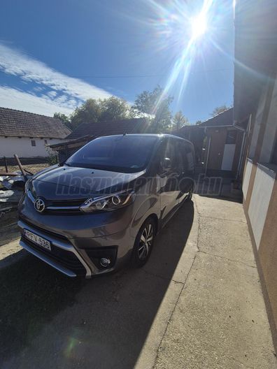 TOYOTA PROACE 2.0 D-4D Family Active Visible L0H1