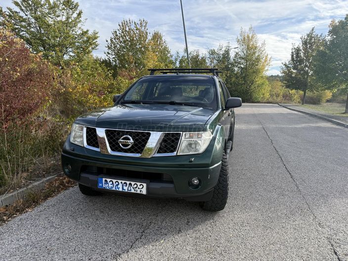 NISSAN NAVARA 4WD Double 2.5D LE