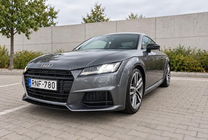 AUDI TT Coupe 2.0 TDI ultra