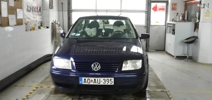 VOLKSWAGEN BORA 1.6 Comfortline
