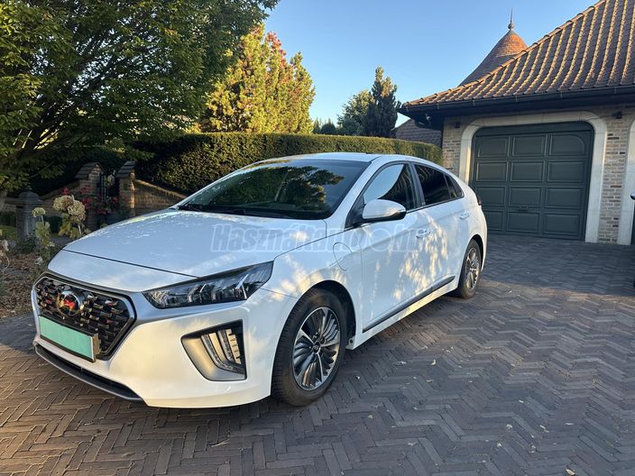 HYUNDAI IONIQ plug-in 1.6 GDi Comfort DCT