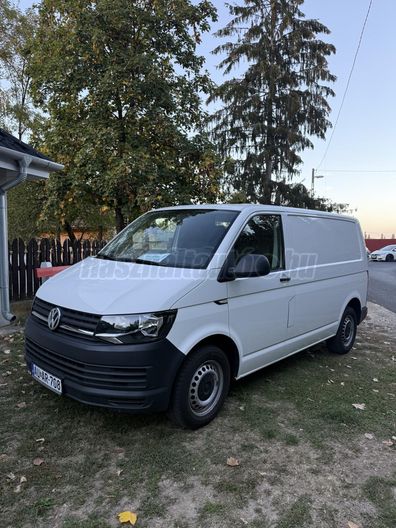 VOLKSWAGEN TRANSPORTER T6 2.0 TDi SCR BMT RT 3.2t