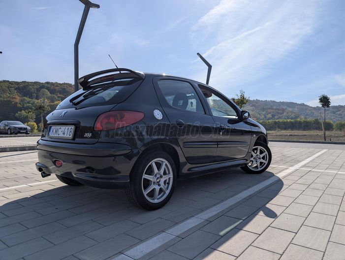 PEUGEOT 206 1.4 Riviera II.