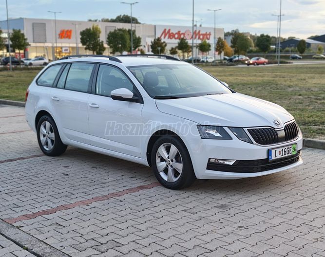SKODA OCTAVIA Combi 1.4 TSI Style