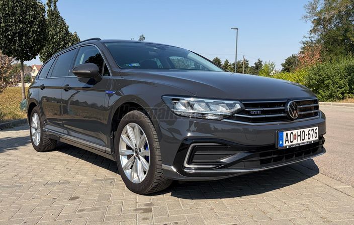 VOLKSWAGEN PASSAT VIII Variant 1.4 TSI GTE Plug-In-Hybrid DSG