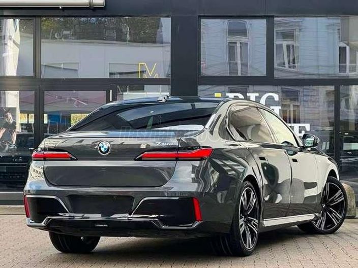 BMW 740 d xDrive M Sport Pro SkyPano