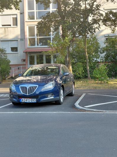 LANCIA DELTA 1.6 Mjet Platino