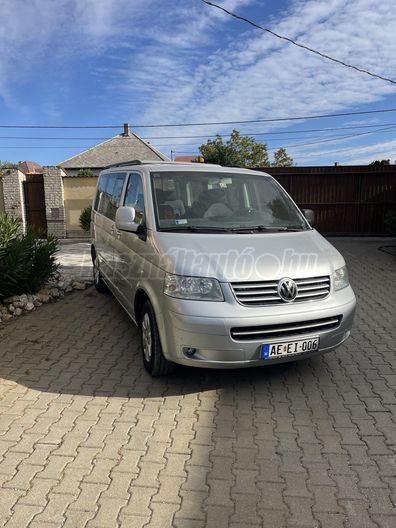 VOLKSWAGEN TRANSPORTER T5 2.5 TDI Multivan Comfortline