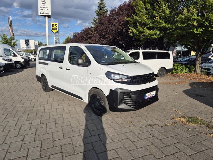 OPEL VIVARO 2.0 D Combi L (Automata) (9 személyes )