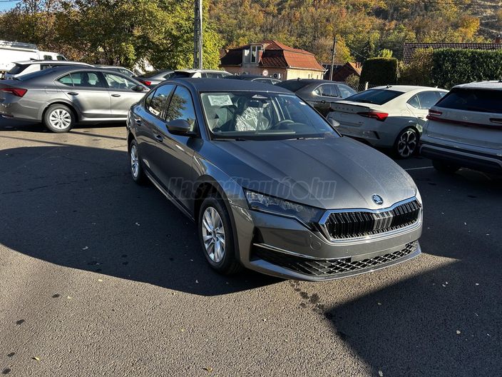 SKODA OCTAVIA 1.5 TSI ACT Joy DSG