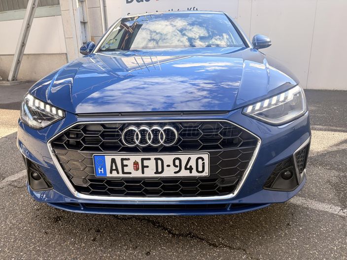 AUDI A4 40 TFSI S line S-tronic