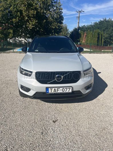 VOLVO XC40 1.5 [T3] R-Design Geartronic