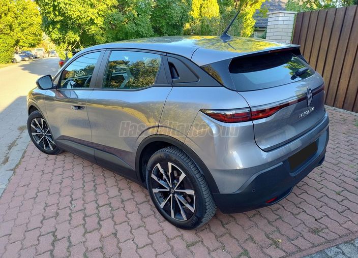 RENAULT MEGANE E-Tech electric EV60 Evolution