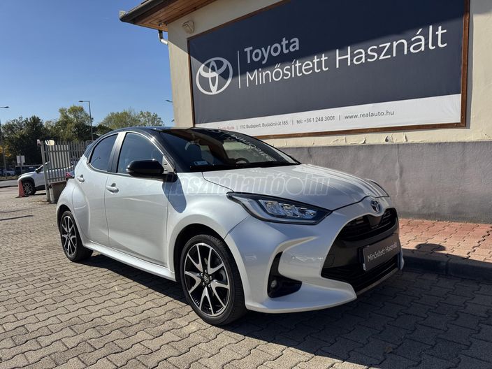 TOYOTA YARIS 1.5 Hybrid Selection Style VIP e-CVT